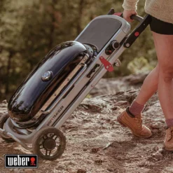 Weber Traveler Gasgrill Schwarz -Gartenmöbel Geschäft 1301314 4