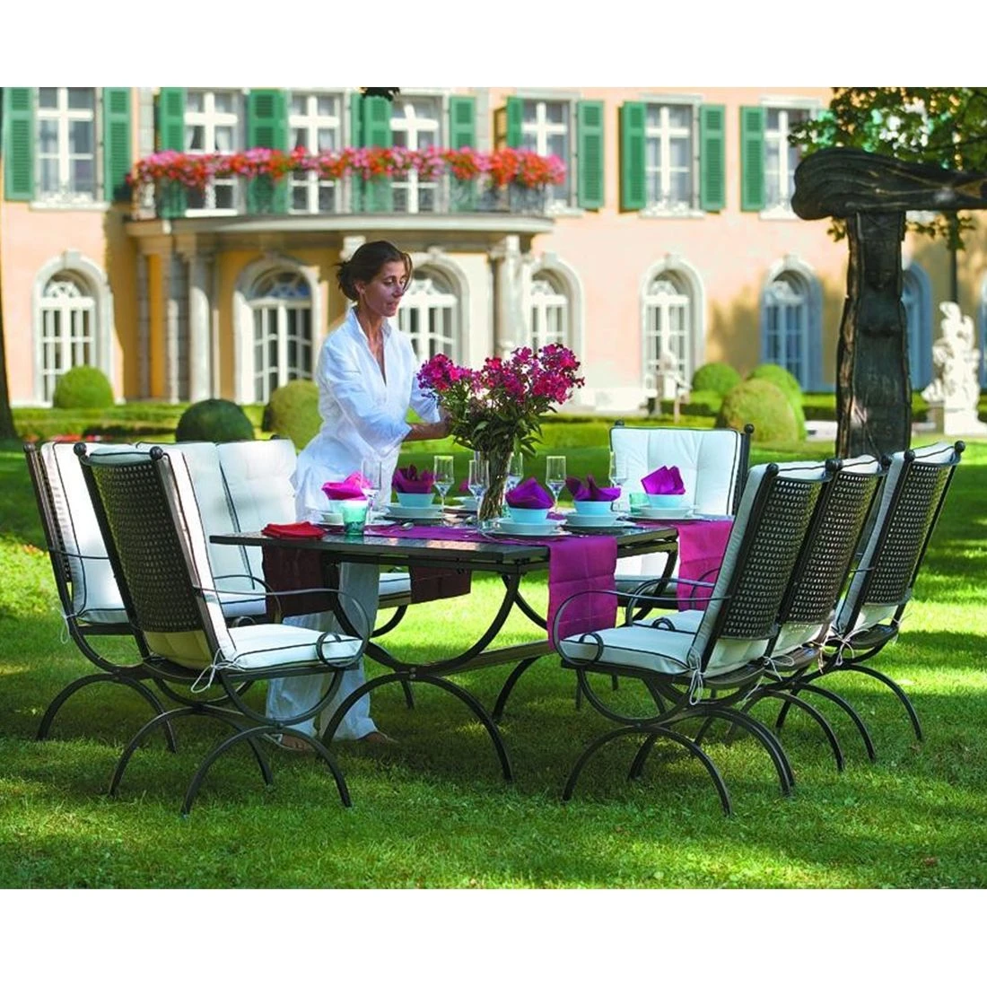 MBM Romeo Elegance Gartensessel Schmiedeeisen Marone Antik 2 MBM Romeo Elegance Gartensessel Schmiedeeisen Marone Antik – Bild 2