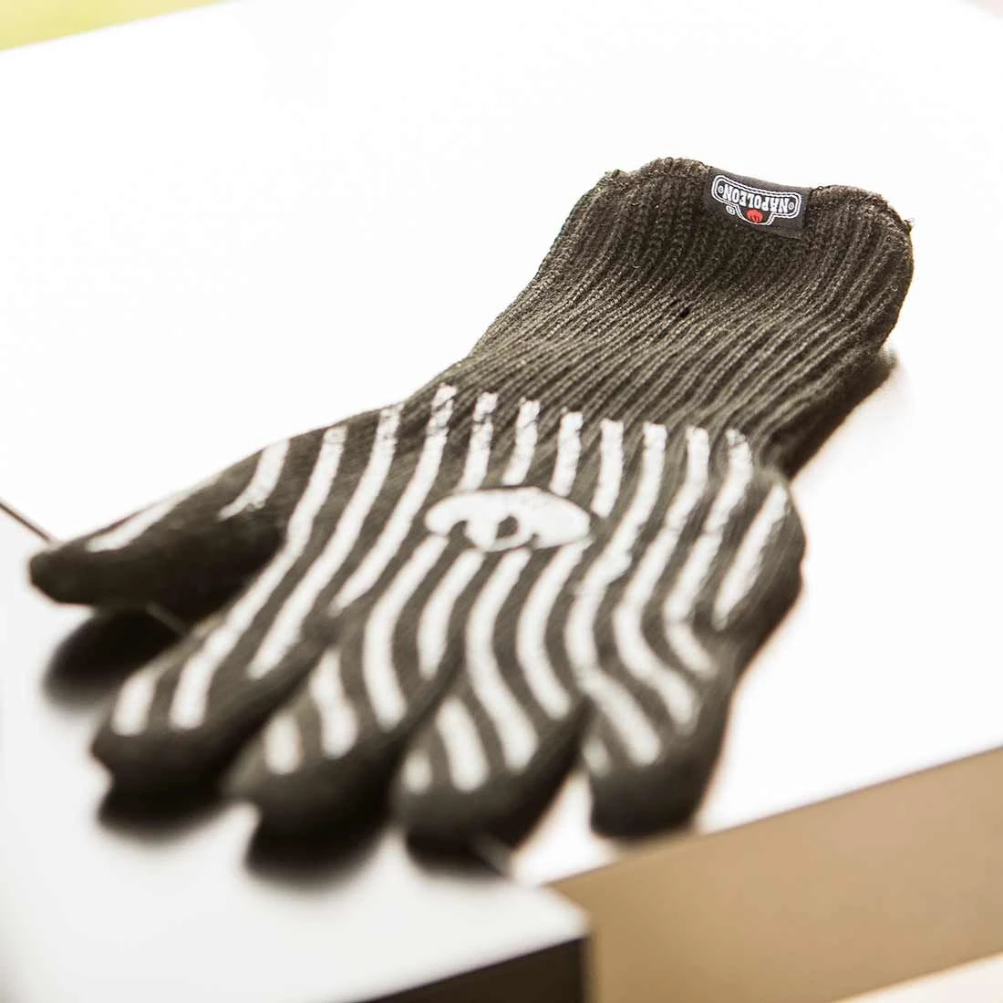 Napoleon Grillhandschuh 3 Napoleon Grillhandschuh – Bild 3