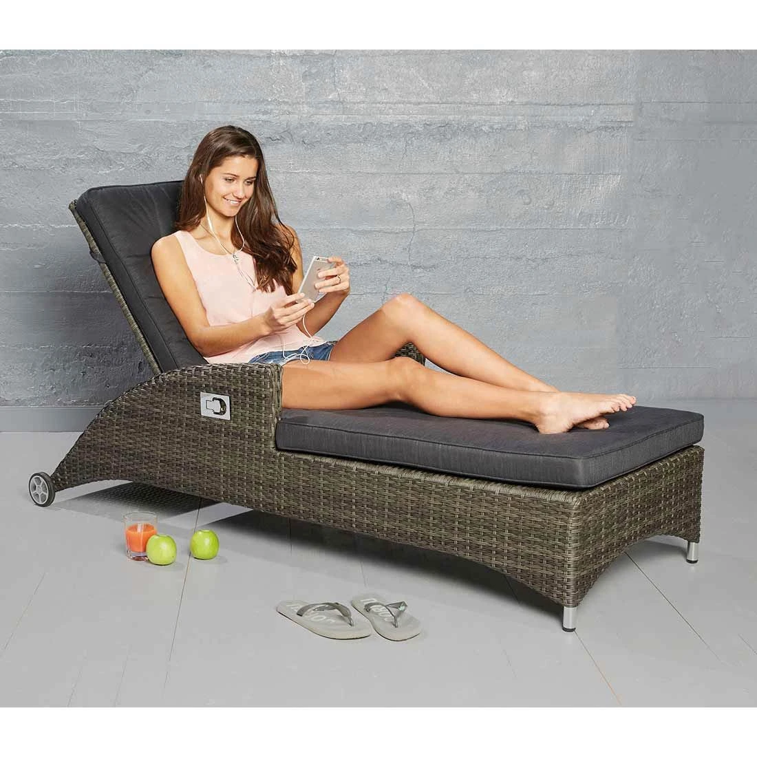 LC Garden Barcelona Gartenliege Geflecht/Polyester Grau Mix/Schwarz 2 LC Garden Barcelona Gartenliege Geflecht/Polyester Grau Mix/Schwarz – Bild 2