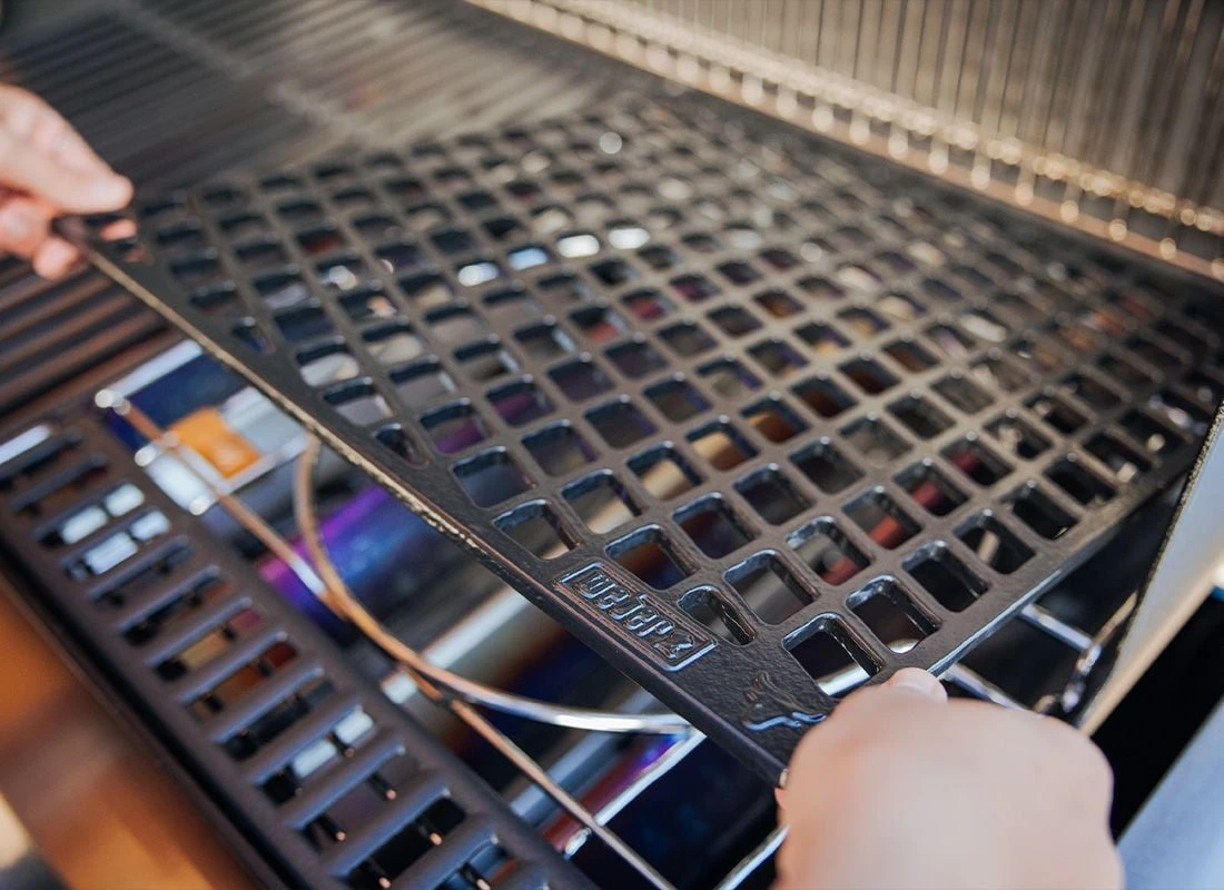 Weber CRAFTED Sear Grate Schwarz 3 Weber CRAFTED Sear Grate Schwarz – Bild 3